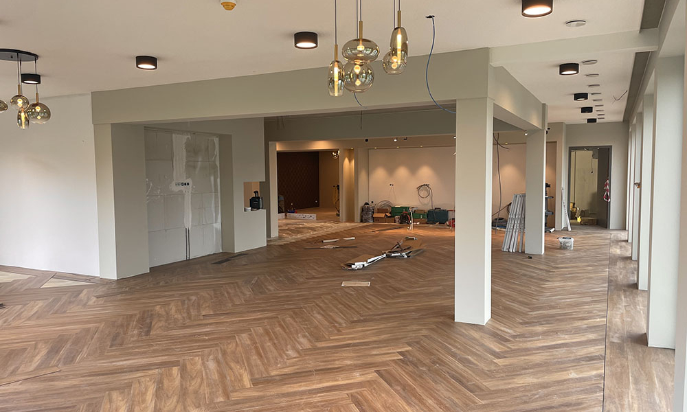 De bouw van Villa Saale in Groningen verloopt gestaag.